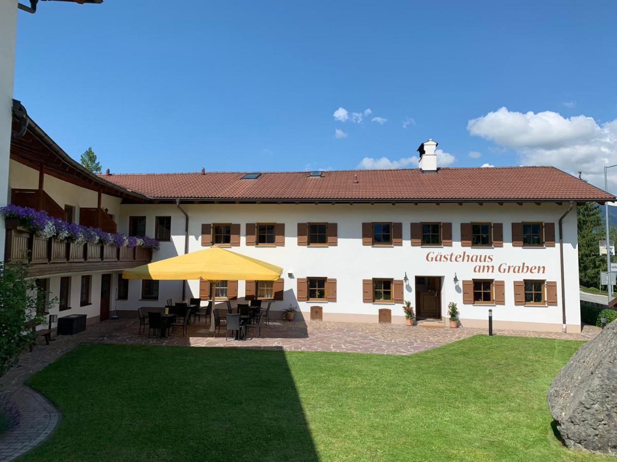 Gaestehaus Am Graben Reutte Exterior photo