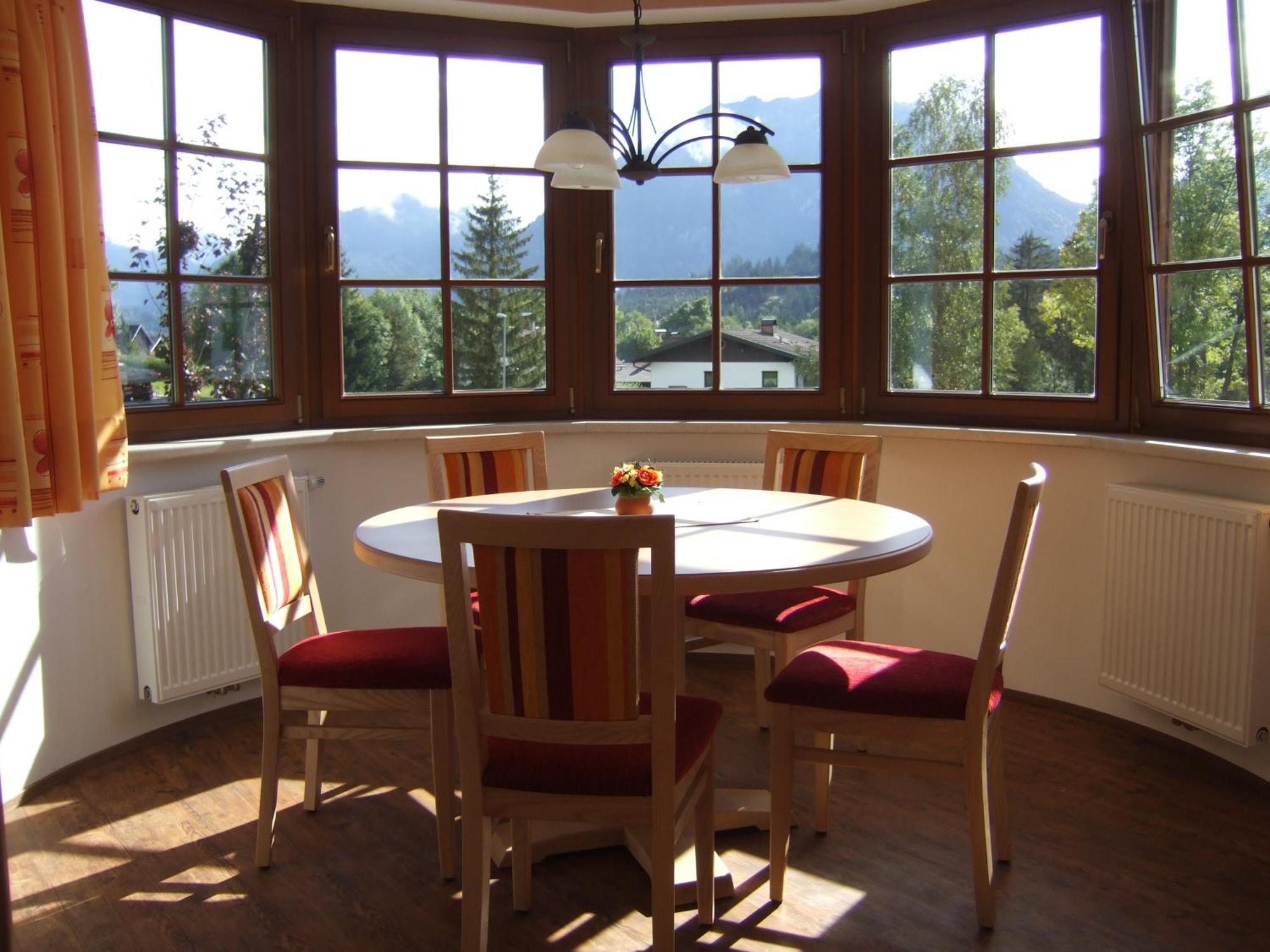 Gaestehaus Am Graben Reutte Room photo